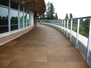 A walking space was created at the Abbotsford Hospital in British Columbia to allow patients, staff, and visitors a safe, slip-resistant outdoor retreat.