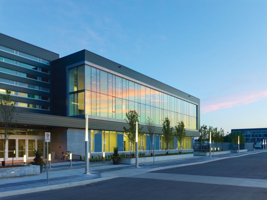 The glass-clad UJA Federation Community Complex in Vaughan, Ont., provides community users with outside views and natural daylighting throughout its various activity spaces. Photo © Shai Gil Photography 