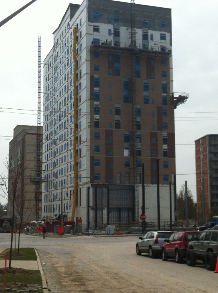 A 17-story ICF mid-rise building being constructed. 