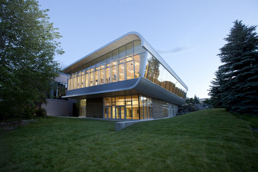 As seen from below, the UBCO Fitness and Wellness Centre seems to be ready for fl ight, just as the designer had envisioned.