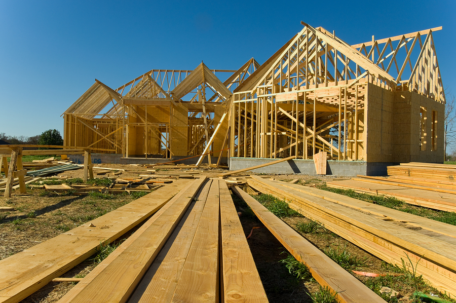 December saw housing starts across the country fall slightly from November, but numbers remained stable to wrap up 2013. Photo © BigStockPhoto/Michael Flippo