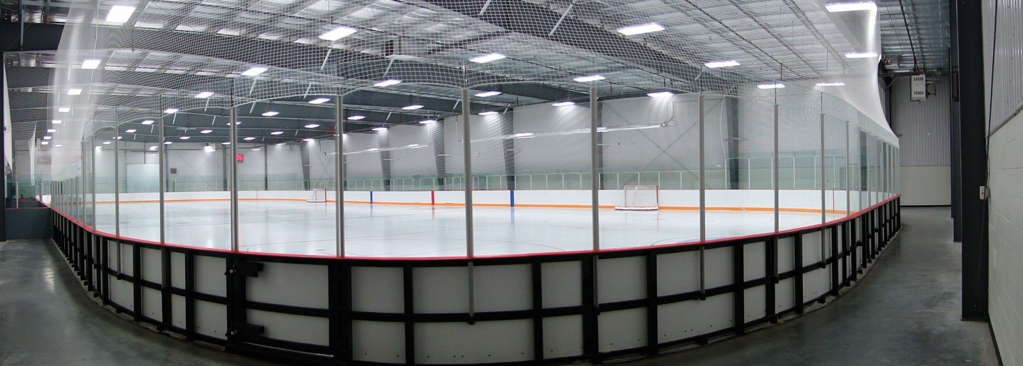 The 18,580-m2 (200,000-sf) Spray Lake Sawmills Family Sports Centre (Cochrane, Alta.) was completed in several phases. It offers track, turf, and gymnastics areas as well as several arenas and program rooms.