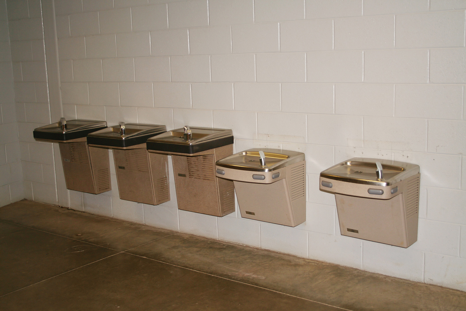 Specifying drinking fountains in schools and other institutional settings demands an understanding of the rules surrounding potable water systems. Photo © BigStock/Pam Burley