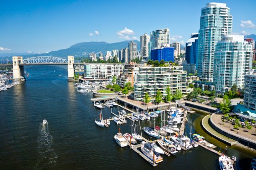 From Mar. 14 to 18, the 2016 International Green City Conference will be held at the Pan Pacific Hotel in Vancouver. Photo © Bigstock.com/mffoto