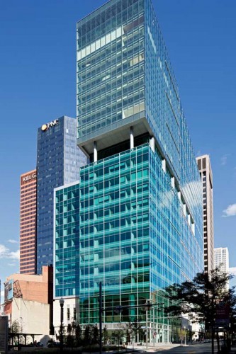 The metal attributes at the Three PNC Plaza (Pittsburgh, Pennsylvania) are coated in order to protect against the damaging environmental elements.  Photo © Jim Schafer. Photo courtesy PPG