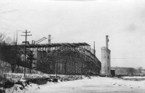 Construction of the Prince Edward (Bloor Street) Viaduct in Toronto, 1916. Decision-makers at the time made provision for a subway deck, not used until 1966. Photo courtesy Wikimedia Commons