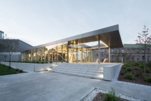 FABG architects designs glass pavilion to house three emergency facilities at McGill University, Montréal, Qué. Photo © Steve Montpetit