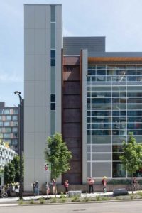 As part of MEC’s broad sustainability agenda, water from the green and blue roofs runs down a Corten steel scupper; to be treated in a raised bioswale before being discharged to nearby False Creek.