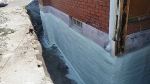 Hydrofluoroolefins-blown (HFO blown) spray foam insulation is always installed with a drainage layer.