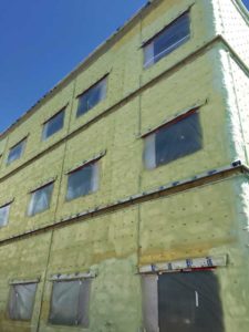 For the Baie-Saint-Paul Hospital, all the insulation is on the exterior side of the wall, keeping thermal bridges to a minimum, which improves the wall’s effective R-value.